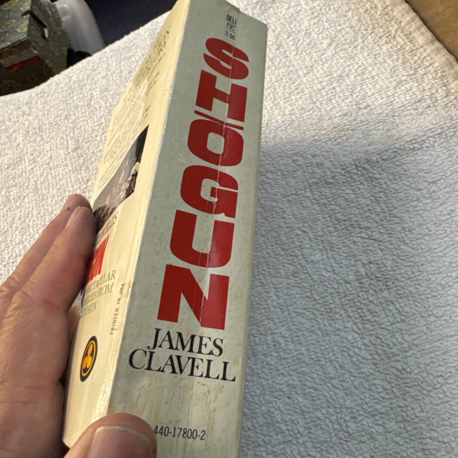 Shogun A Novel of Japan James Clavell Dell Paperback Book ( Read )