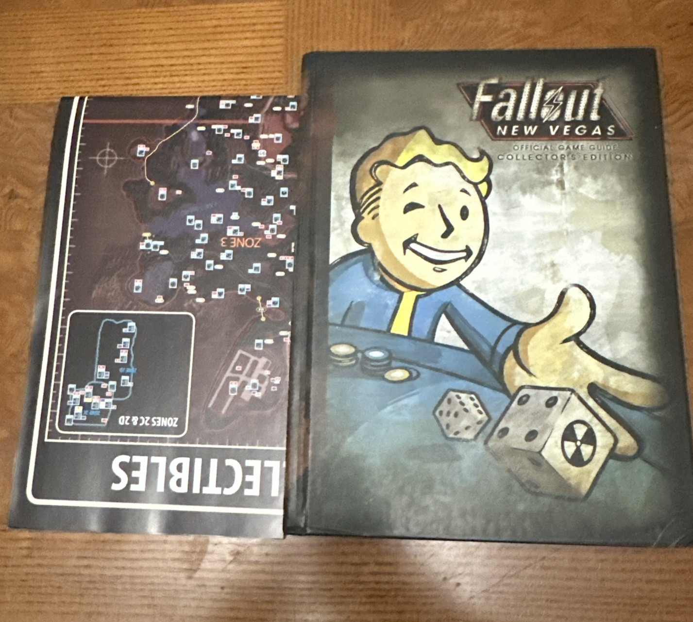 Fallout: New Vegas Collector’s Edition Prima Official Game Guide w/ Poster