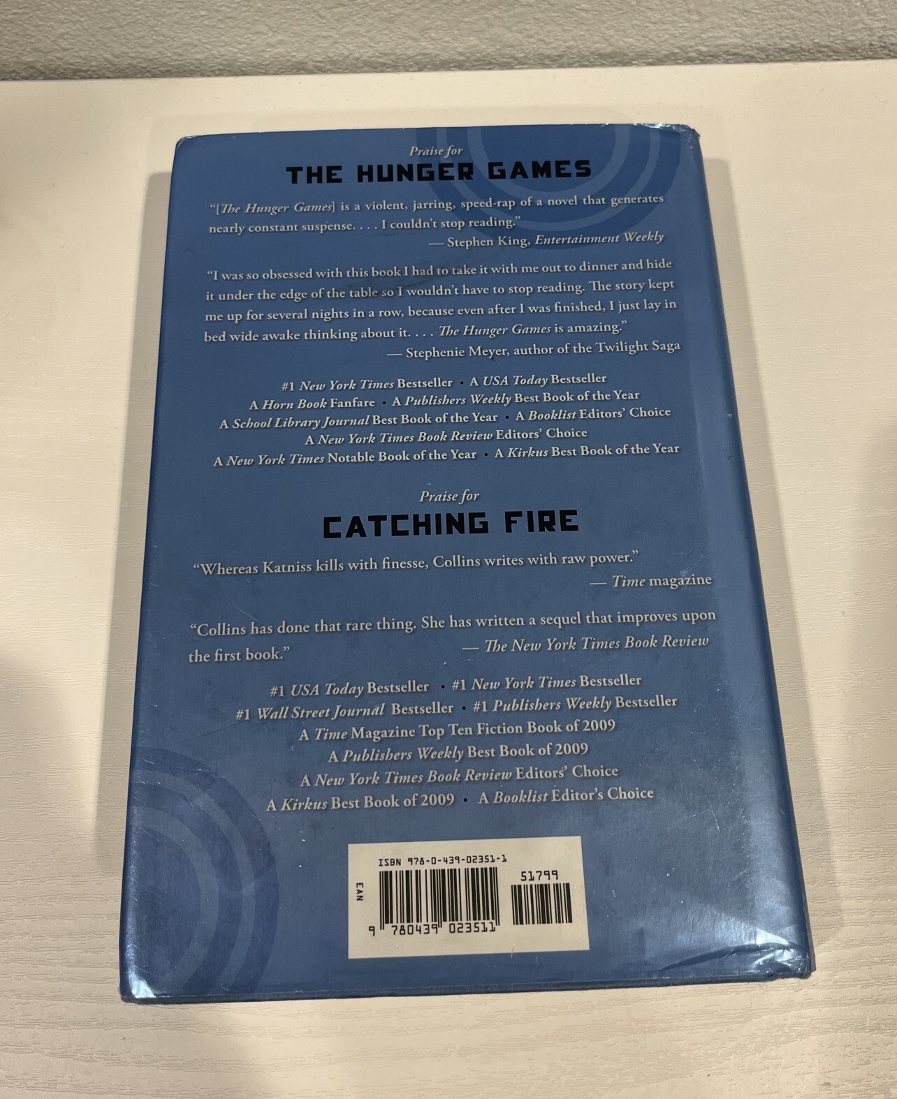 Mockingjay (The Hunger Games) – Hardcover By Suzanne Collins – GOOD