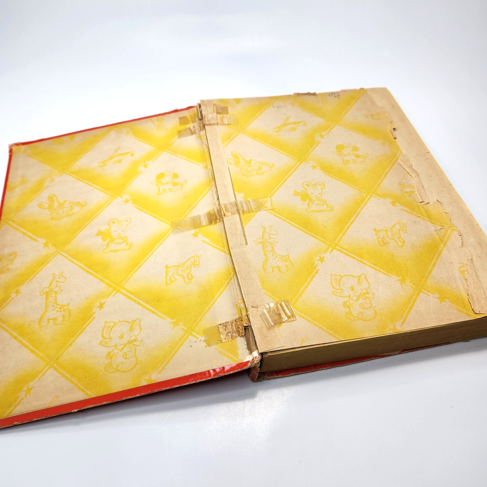 1944 Whitman Publishing “365 Bedtime Stories” (READ CONDITION)