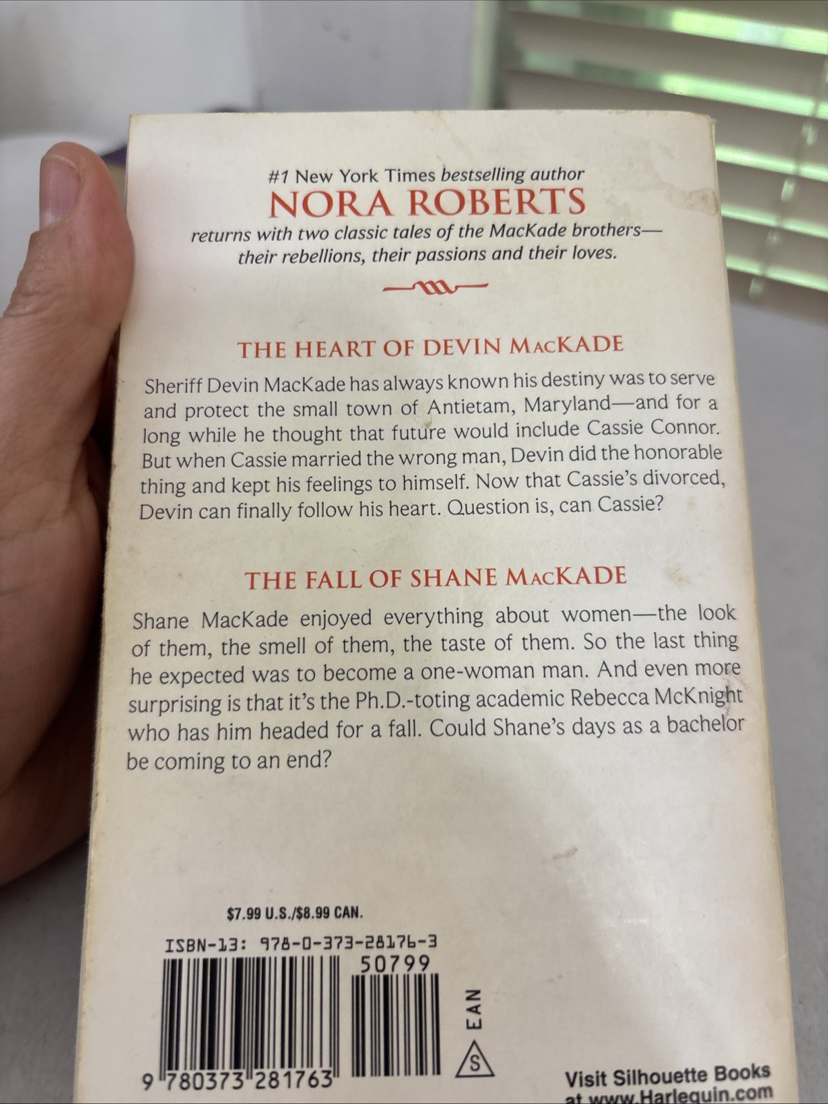 Lot of 10 Nora Roberts: Stolen, Northern Lights and More – Free Shipping
