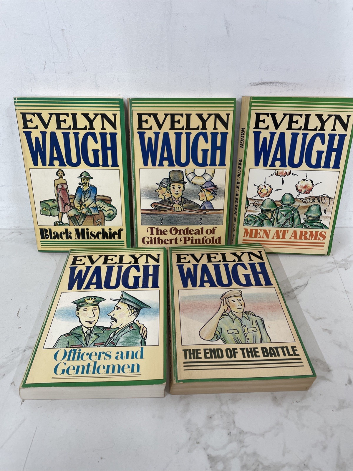 Vintage Lot Of 5 Evelyn Waugh Paperback Books Copyright 1955 Republished 1979