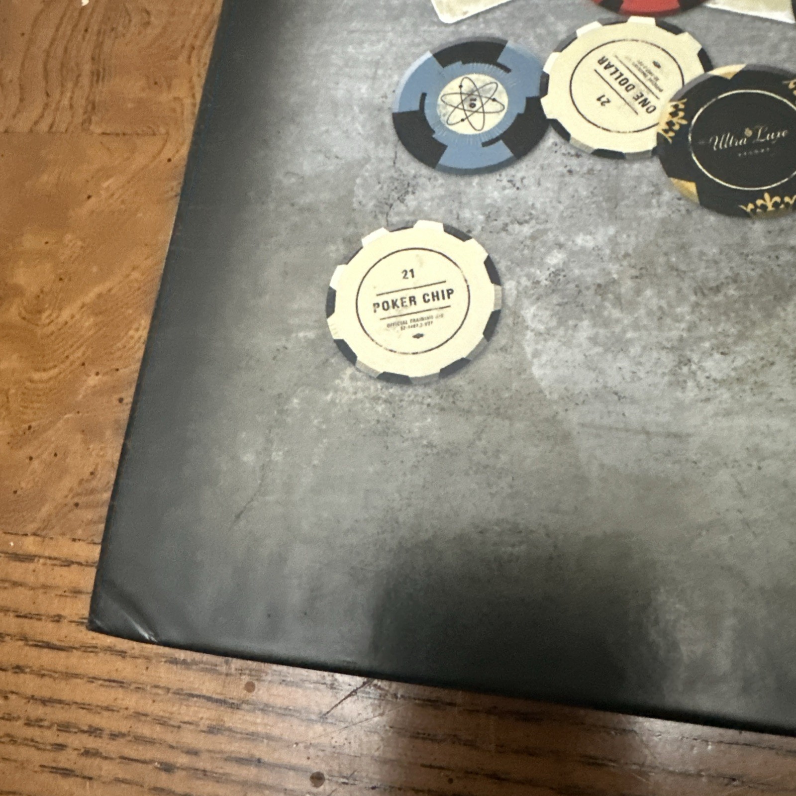 Fallout: New Vegas Collector’s Edition Prima Official Game Guide w/ Poster