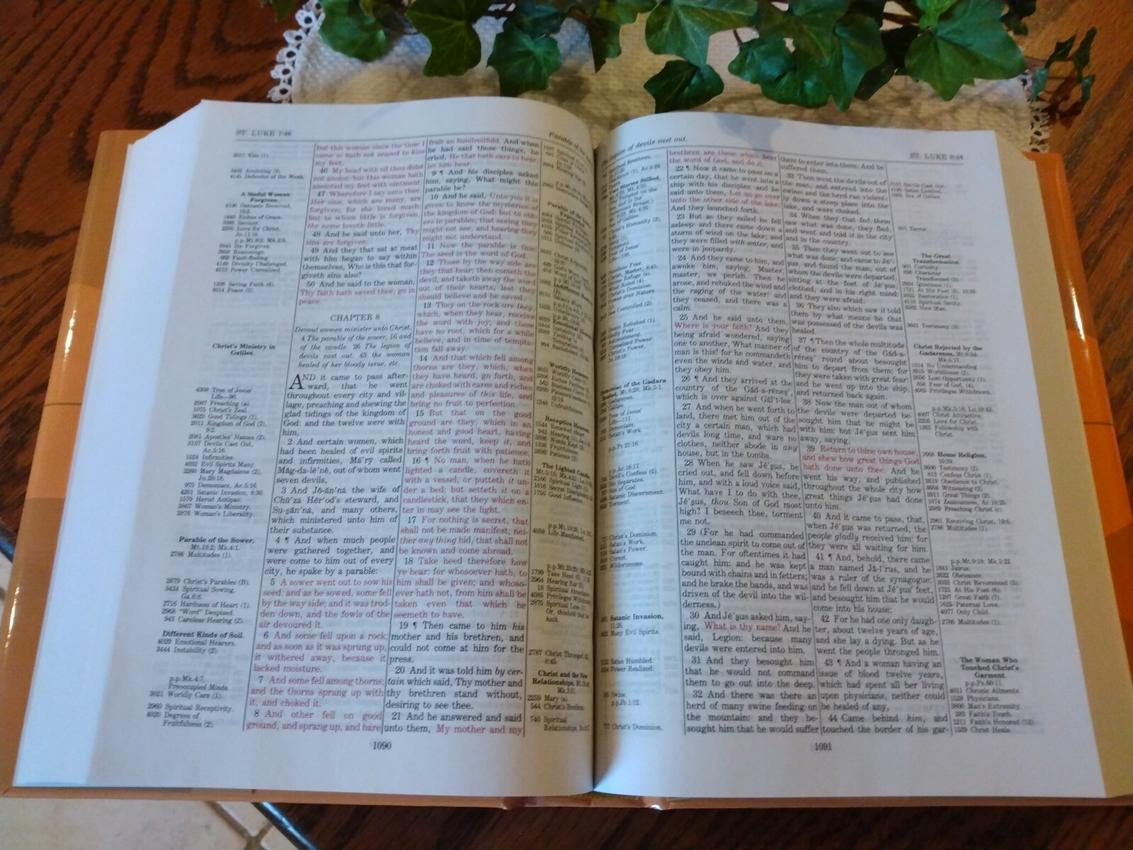 KJV Thompson Chain Reference Bible hardcover BRAND NEW ©2021 red letter