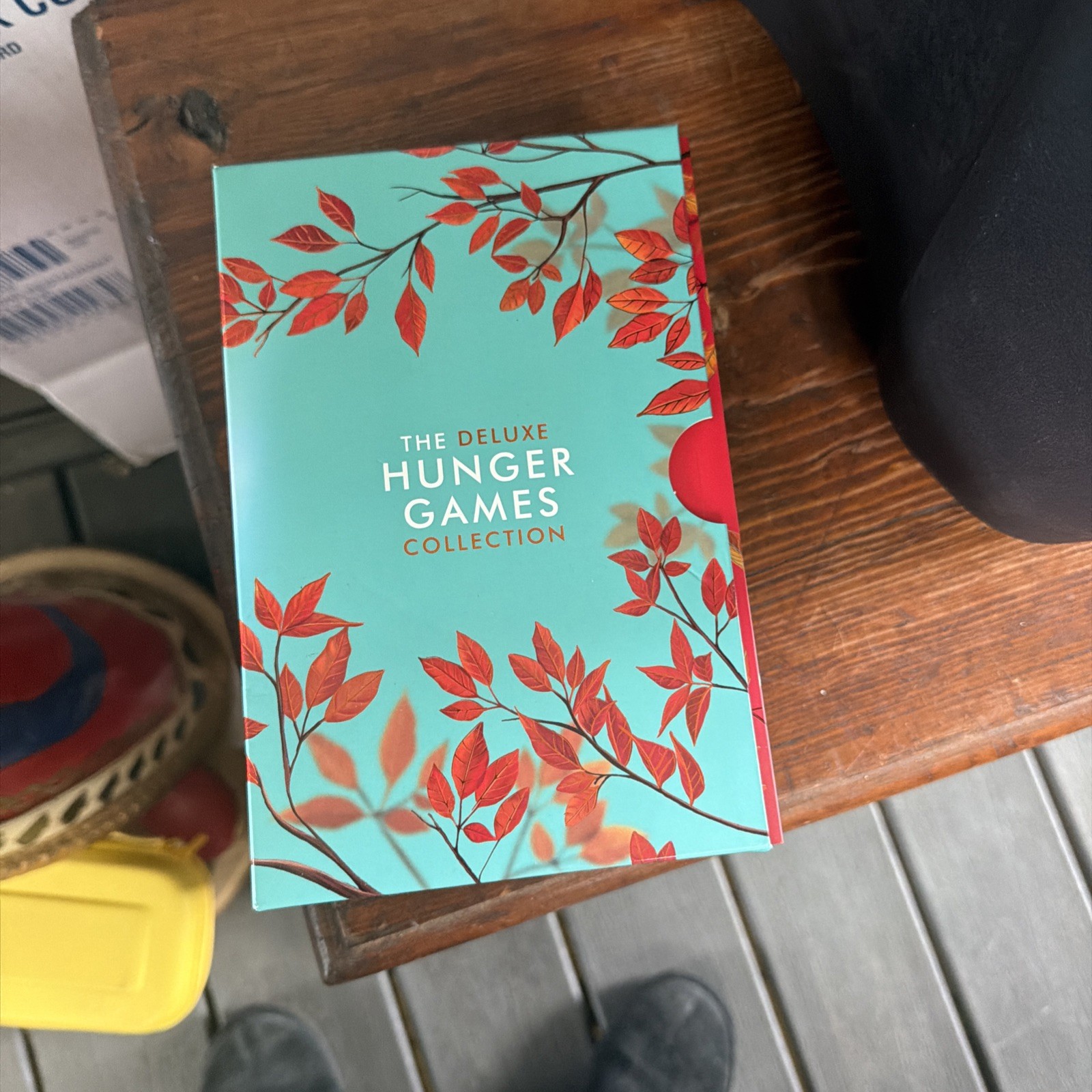 The Deluxe Hunger Games Collection Book Set of 4