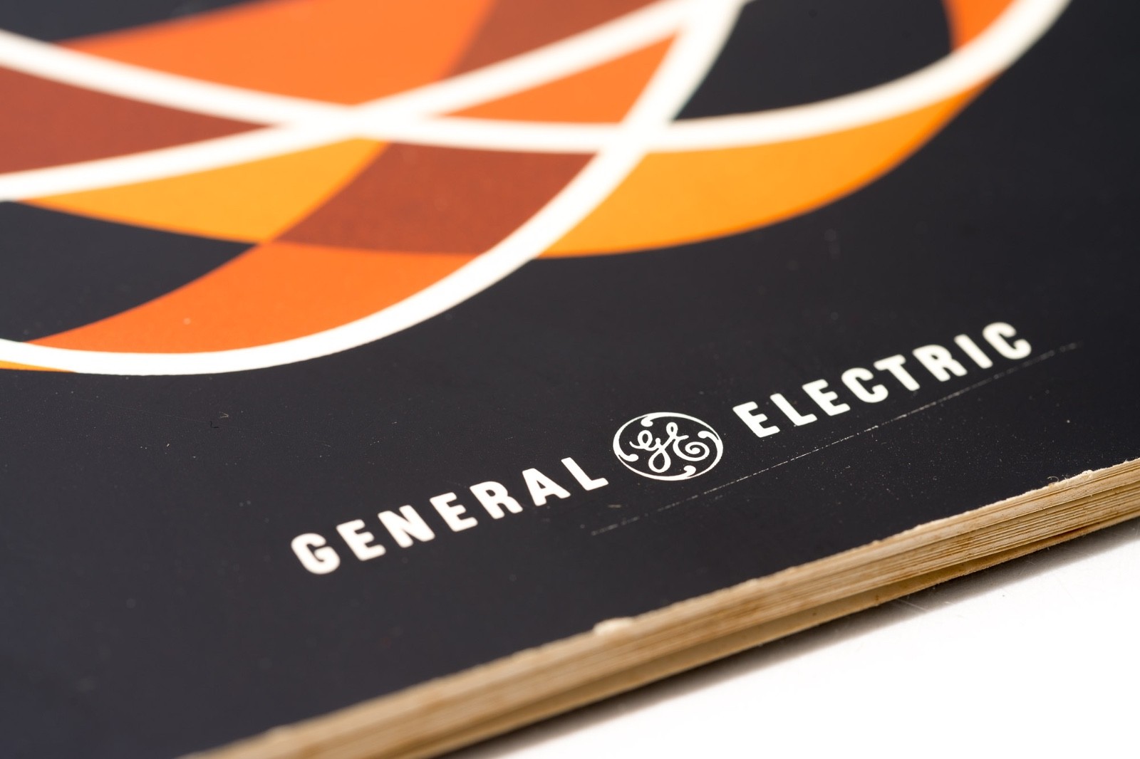 Vintage 1977 Chart of the Nuclides 12th Edition General Electric Booklet – Knoll