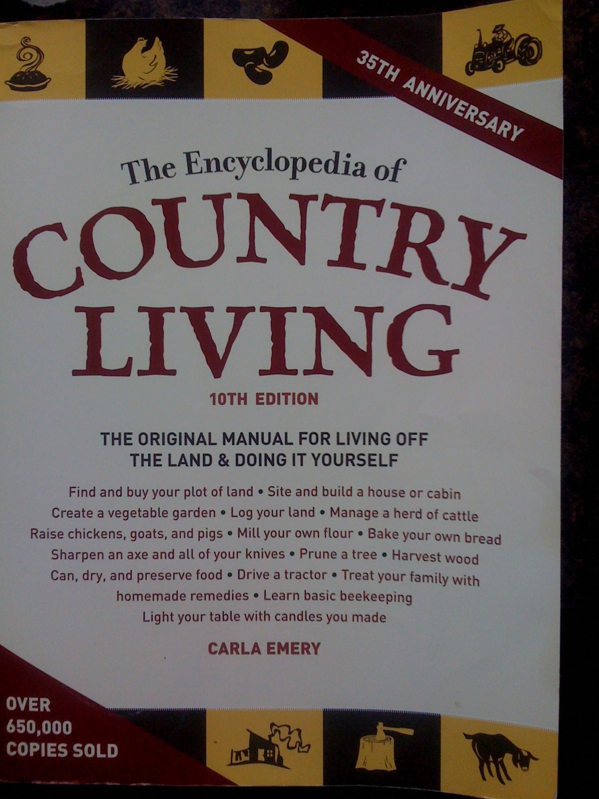 The Encyclopedia of Country Living, 10th Edition
