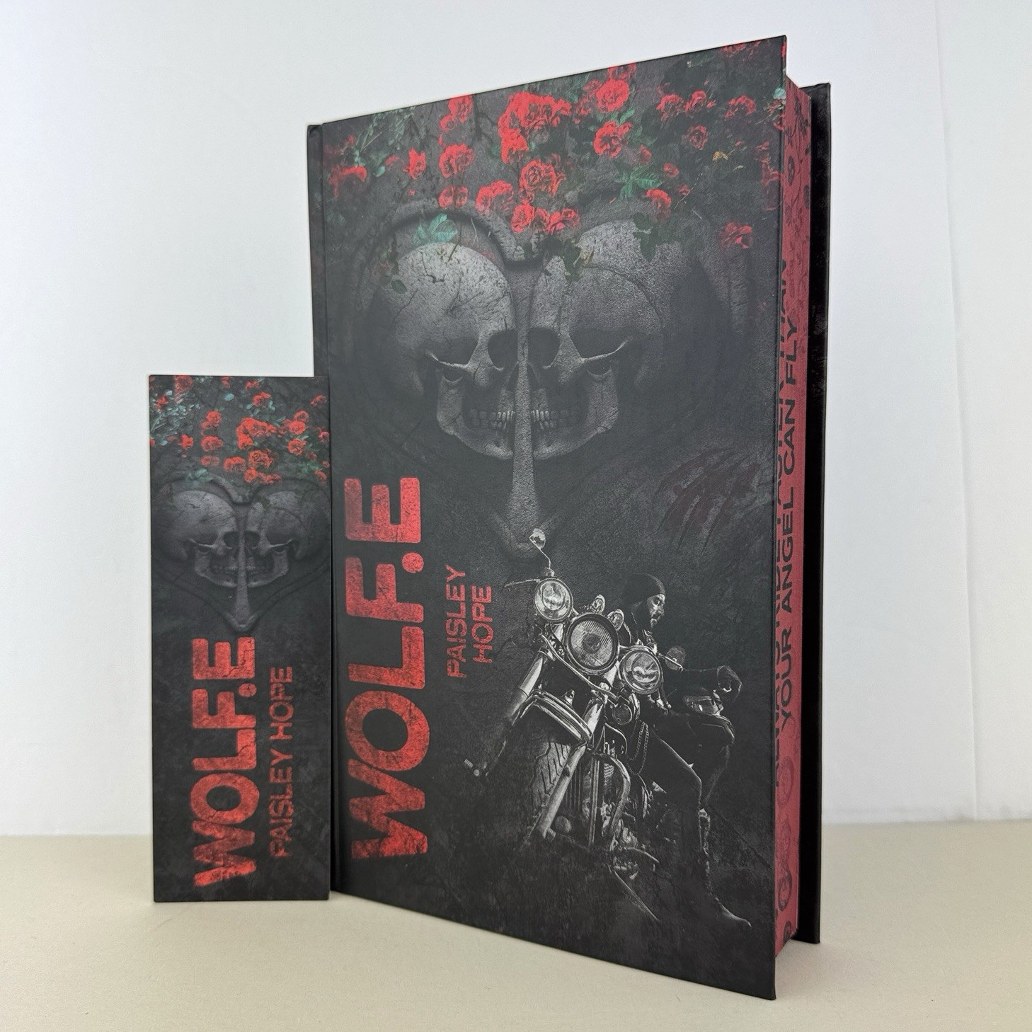 Romance Era Paisley Hope Wolf.e Special Edition Hardcover Sprayed Edges New