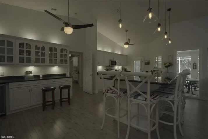 4666 Ashton Ct., Naples Florida – Royal Wood, Vacation Rental Thumbnail