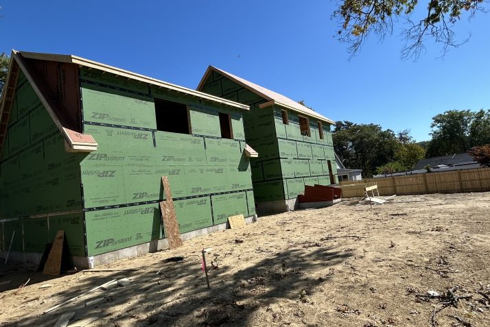 20 Mount Pleasant Ave. Dracut, MA – FOR SALE Thumbnail