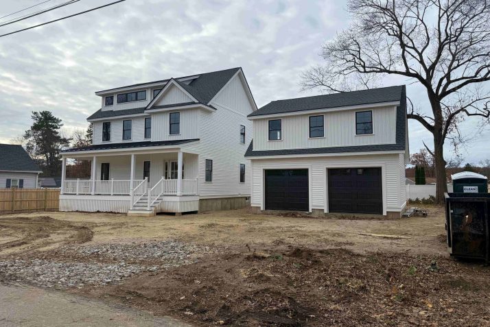 20 Mount Pleasant Ave. Dracut, MA – FOR SALE Thumbnail 3