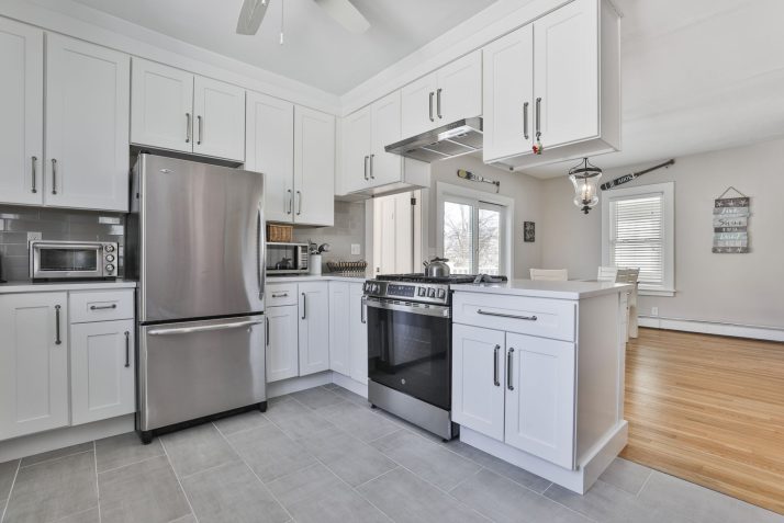 Custom Kitchen in Rye NH Thumbnail