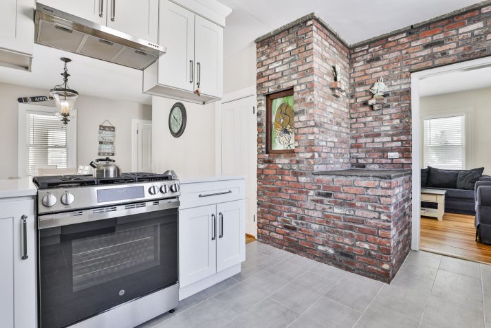 Custom Kitchen in Rye NH Thumbnail