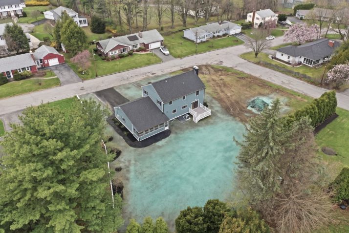105 Stafford Road Lowell, MA – For Sale Thumbnail